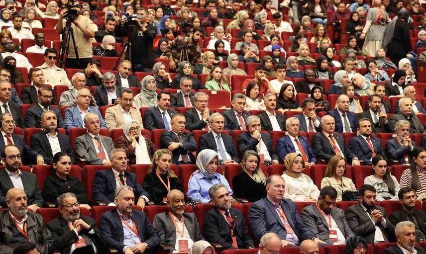 GİBTÜ'de evrensel müşterekler ve bilimsel iş birliği gündemde