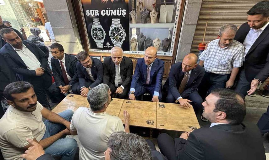 Kardeşlik çağrısı: Bilal Erdoğan'dan Diyarbakır'da sürece destek çağrısı