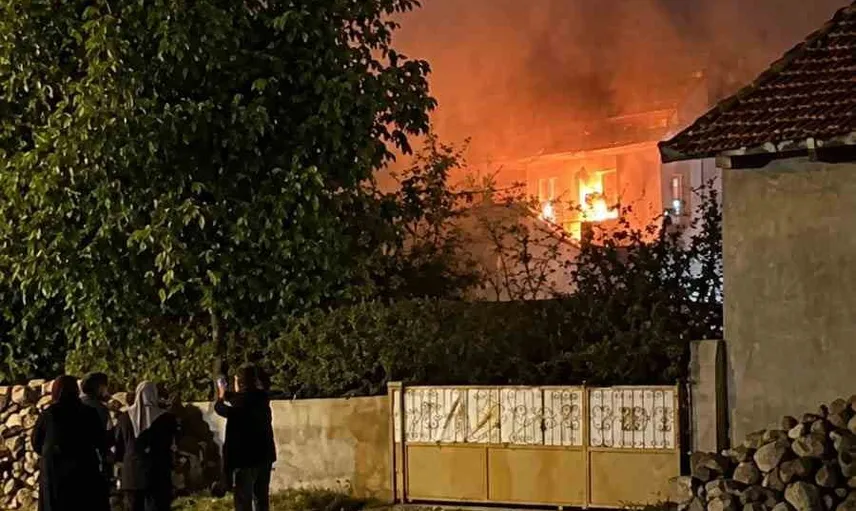 Akşam dumanları Hacı Musa Mahallesi'ni alarma geçirdi