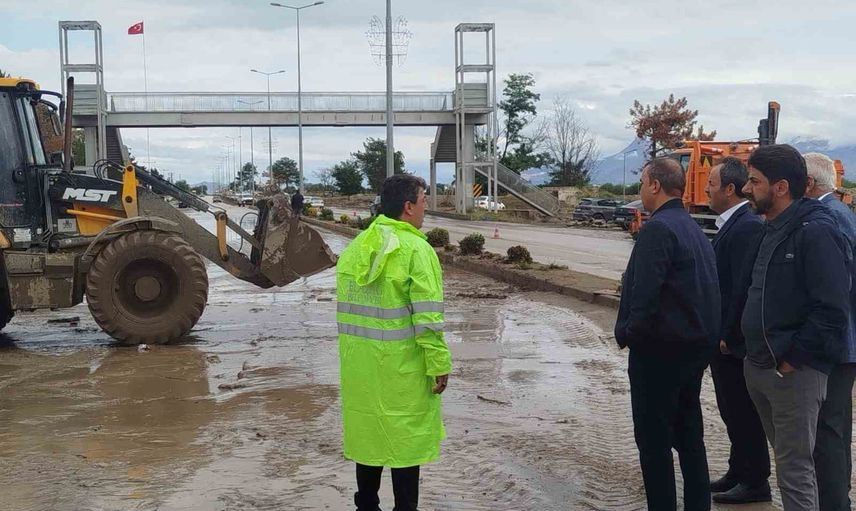 Yurtbaşı'nın yaralarını sarmak için belediye tüm gücüyle sahada