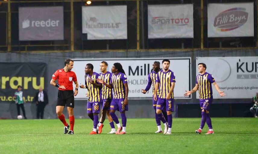 Göztepe 15. dakikada öne geçti, Eyüpspor evinde geride