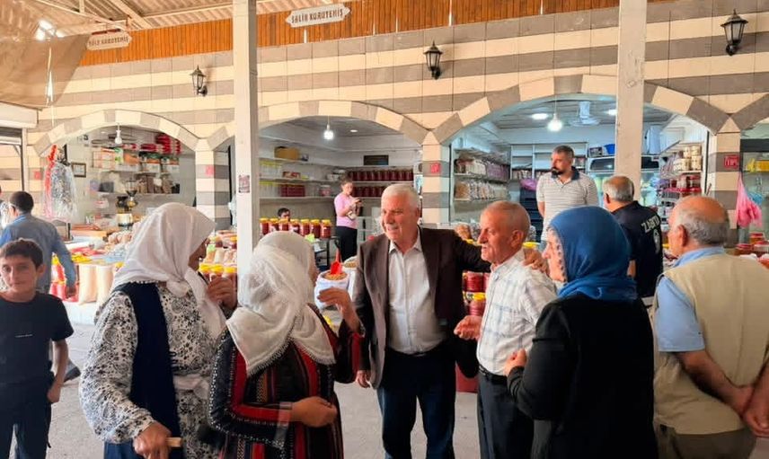 Çermik pazarında başkanla yüz yüze sohbet