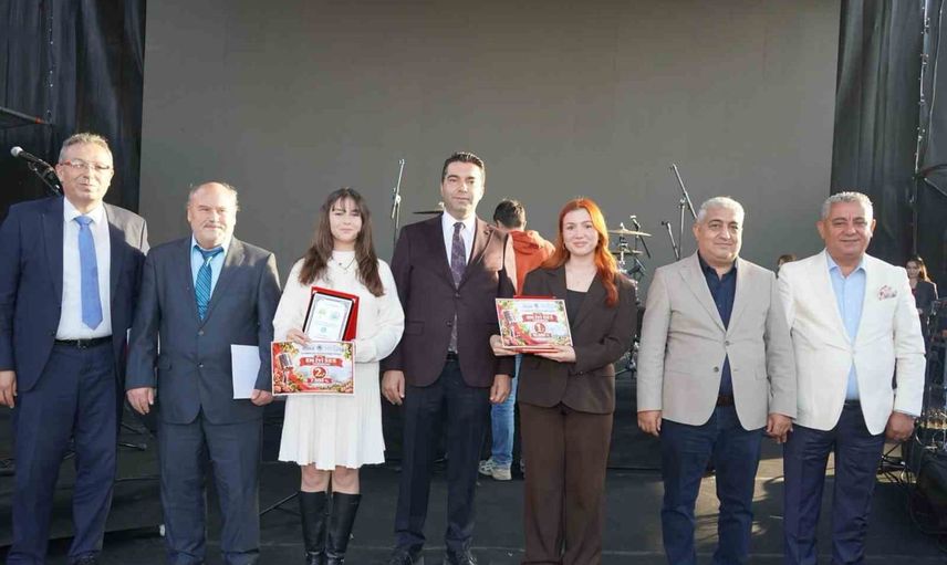 Beyazay'dan Kaman belediyesine engellilere destek plaketi