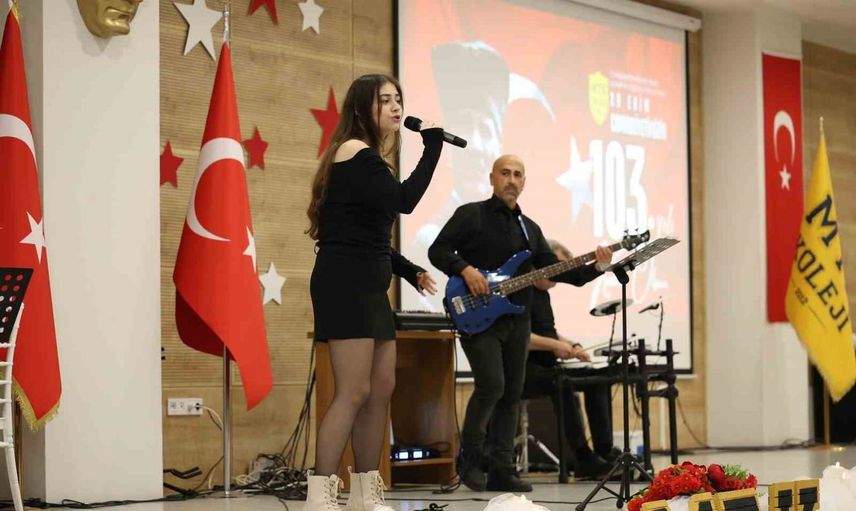 MTK Koleji'nde cumhuriyet coşkusu: miniklerden orkestra gösterilerine