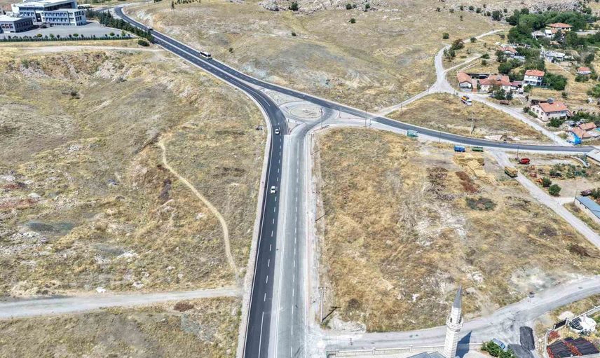 Çayırbağı caddesi yenilenerek bölge ulaşımına nefes aldı