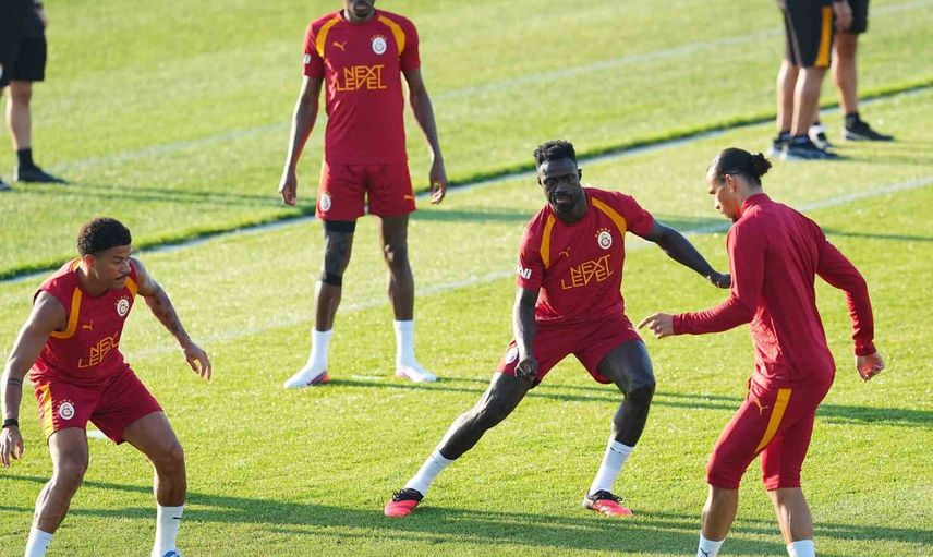 Galatasaray taktik ağırlıklı antrenmanla Villarreal sınavına hazırlanıyor