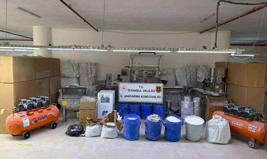 Çatalca'da büyük çaplı uyuşturucu imalathanesine jandarma operasyonu