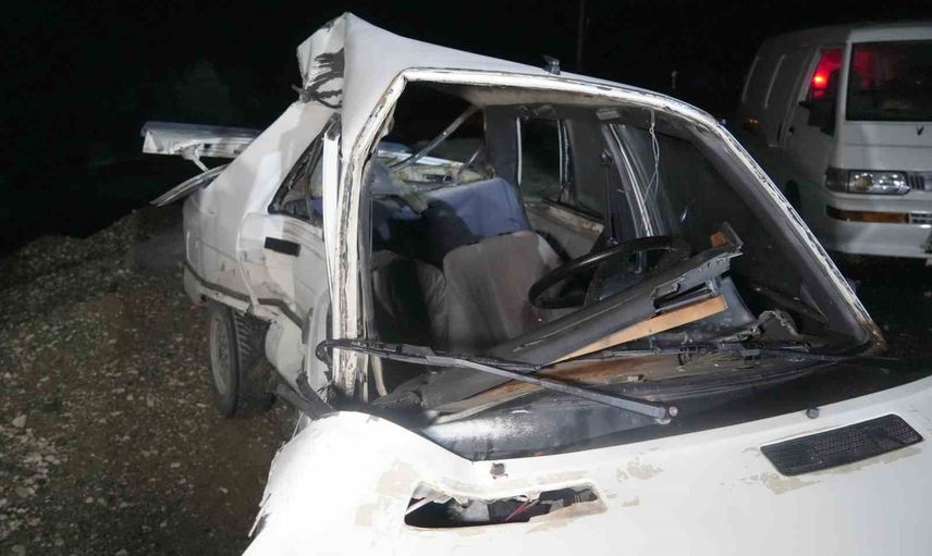 Taşköprü'de kavşak çarpışmasında bir çift yaşamını yitirdi