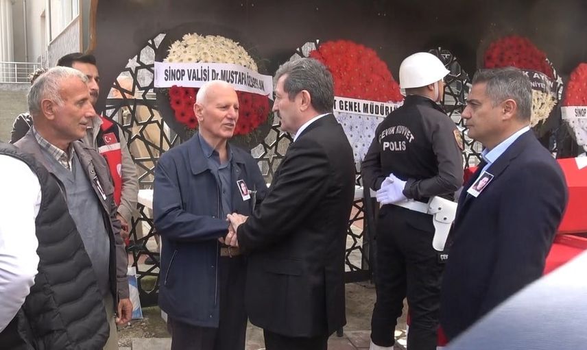 Deniz faciasında yaşamını yitiren gazi polis Numan Şen son yolculuğuna uğurlandı