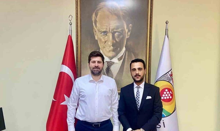 Tarsus'ta nikah dairesinde eşitlik ve güler yüz vurgusu