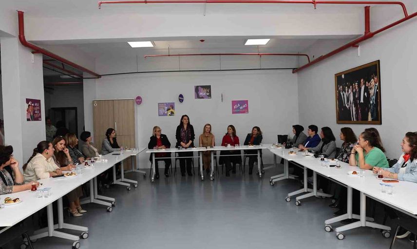 Nilüfer’de dayanışma: kadın muhtarlar günü buluşması