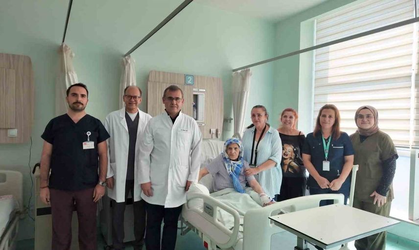 Metalik kapak içinde valve-in-valve ile Türkiye'de ilk uygulama