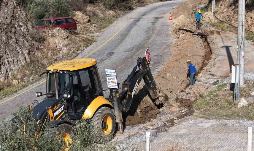 Sultanhisar'ın altyapısı kaynak suyu hattı yatırımıyla güçleniyor