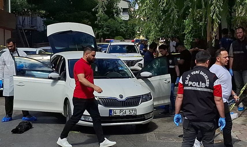 Atatürk Mahallesi'nde sokak ortasında kurşunlama: bir kişi yaşamını yitirdi