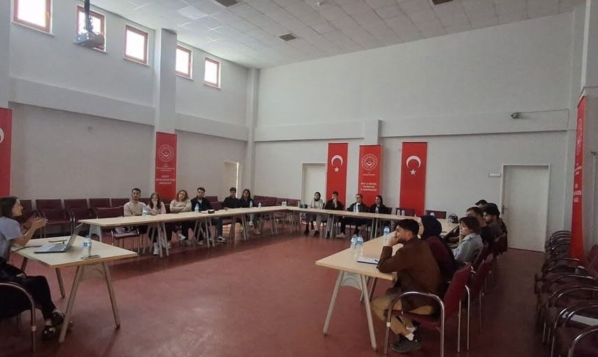 Bilecik’te evlenmeye hazırlanan çiftlere evlilik öncesi rehberlik