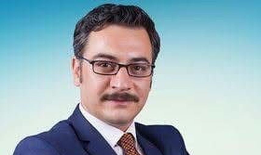 Şanlıurfa-Diyarbakır yolunda devrilen araçta sunucu Ömer Yılan yaşamını yitirdi
