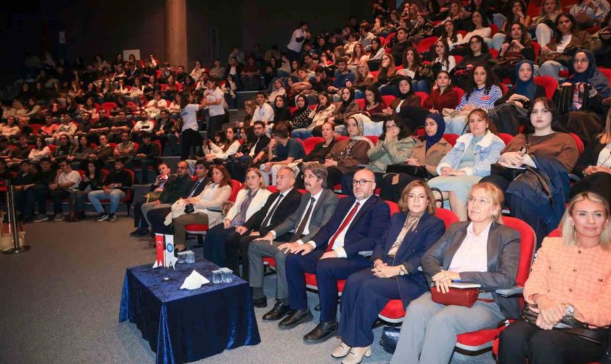 Üniversitede gençlerin sesi: COP31 gönüllülük hazırlıkları masaya yatırıldı