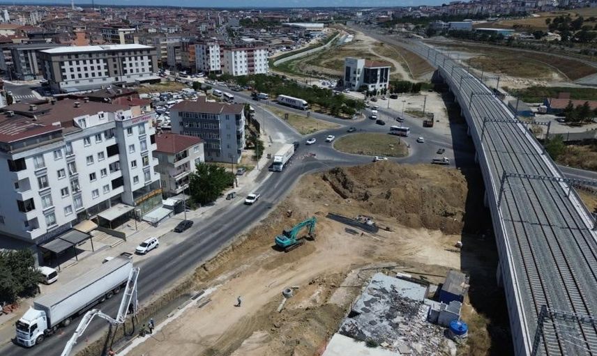 Çerkezköy’de ulaşım yükü hafifletiliyor: kavşak ve cadde düzenlemeleri