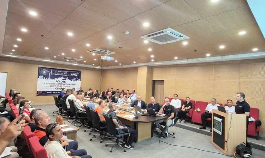Aydın'da ortak akılla deprem riskleri masaya yatırıldı