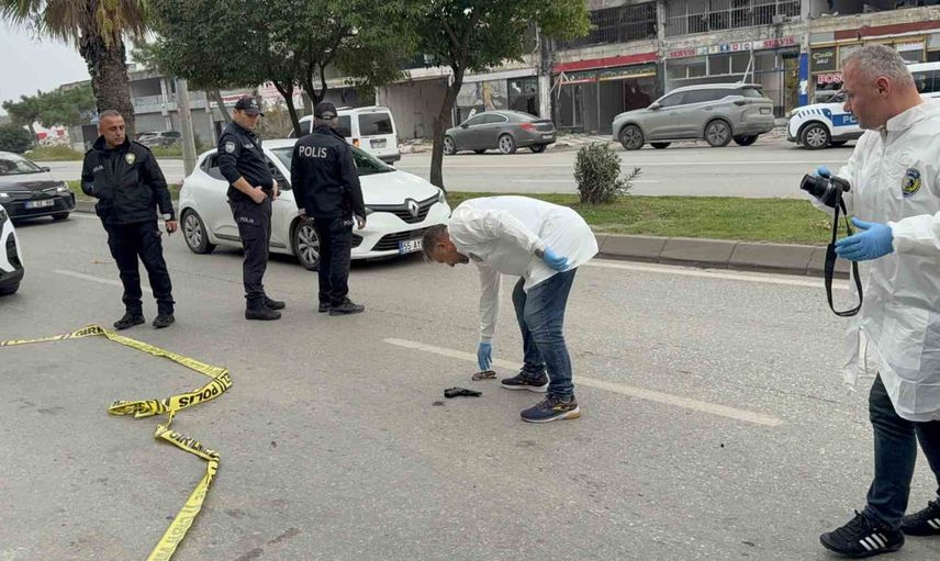 Canik'te önü kesilen sürücü bıçaklandı, aracın lastikleri de kesildi