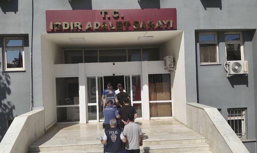 Iğdır’da düzenlenen operasyonda 5 kişi yağma, yaralama ve tehdit suçlamasıyla adliyeye sevk edildi