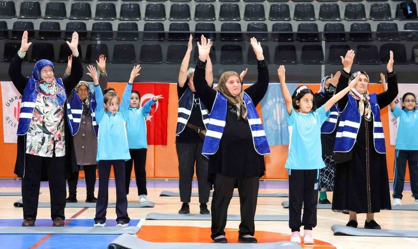 Yaşları aşan bağ: Ümraniye'de kuşaklar arası spor buluşması