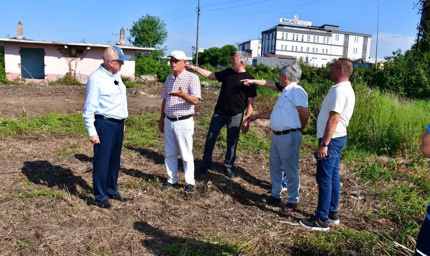Terme'de yılların bekleyişi sona eriyor: galericiler sitesi için zemin çalışmaları başladı