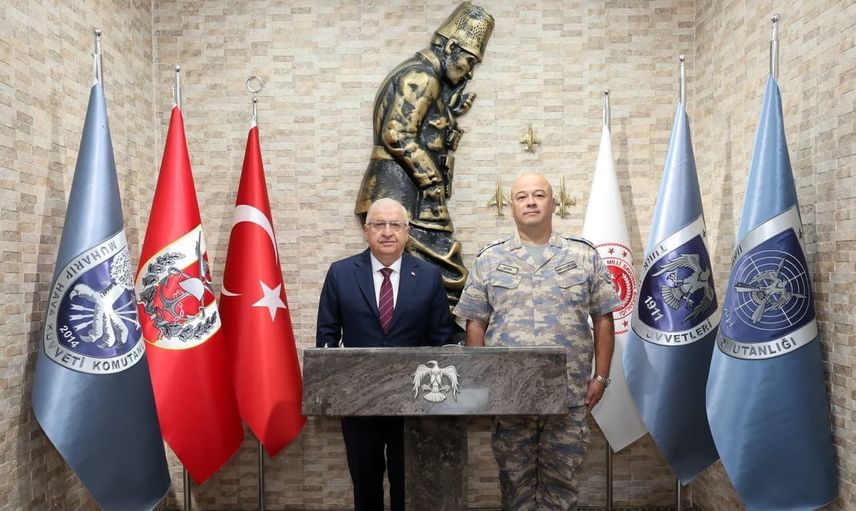 Bakan Güler Afyonkarahisar’daki 17’nci Hava ve Füze Savunma Üs Komutanlığı’nı denetledi