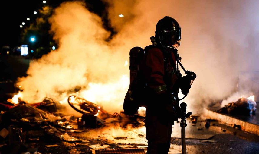 Fransa'nın kuzeyinde dört kentte gece sokağa çıkma yasağı