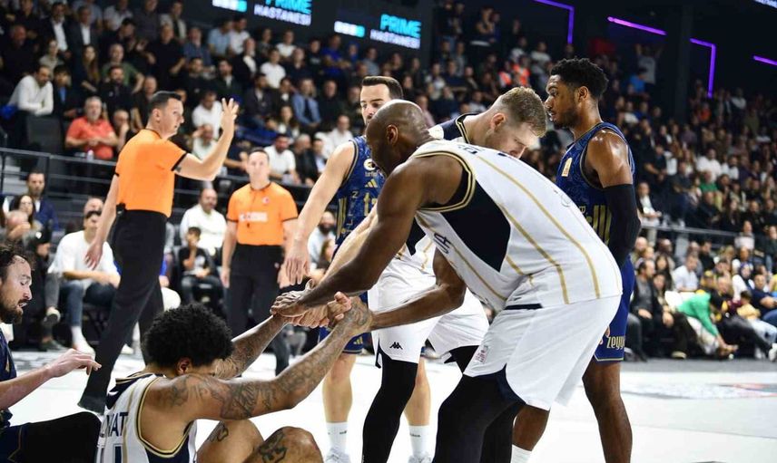 Fenerbahçe Tarfin, Çayırova'da hücum ritmini kontrol etti