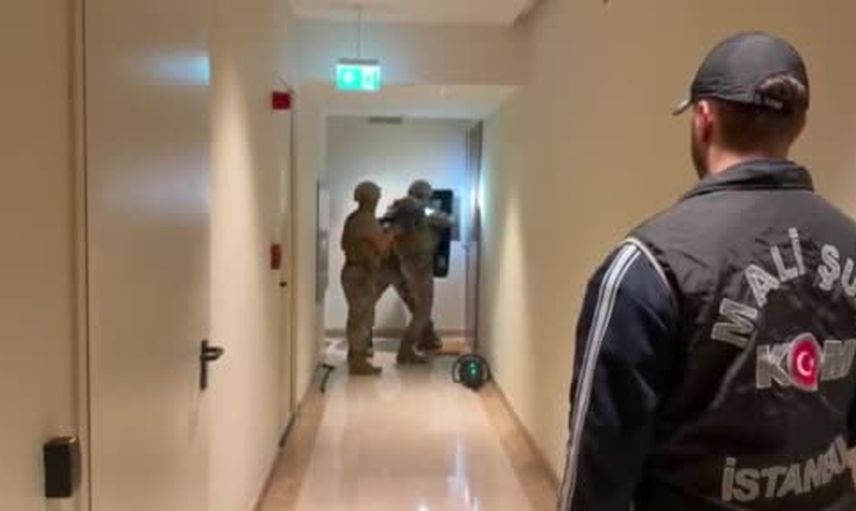 Kırmızı bültenle aranan kripto şüphelisi R.J.S. İstanbul'da eşiyle yakalandı