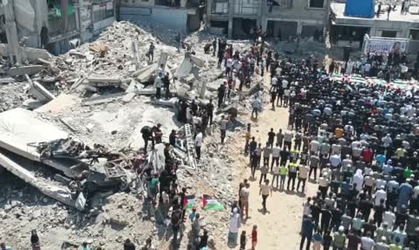 Gazze’de Sabra katliamının kurbanları: aynı aileden 112 kişi defnedildi
