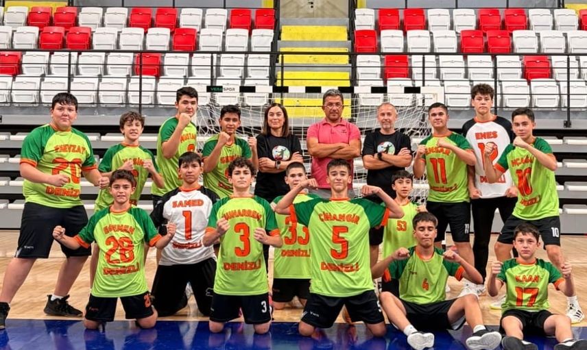Denizli karması Anadolu Yıldızlar Ligi'nde Türkiye şampiyonu oldu