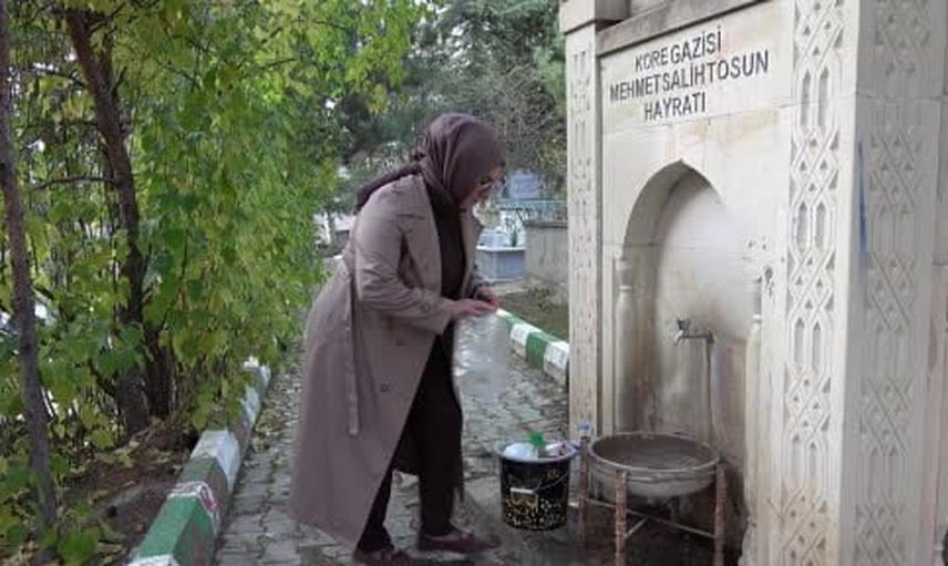 Gümüşhaneli duvar sanatçısı taşlara ve çeşmelere hayat veriyor