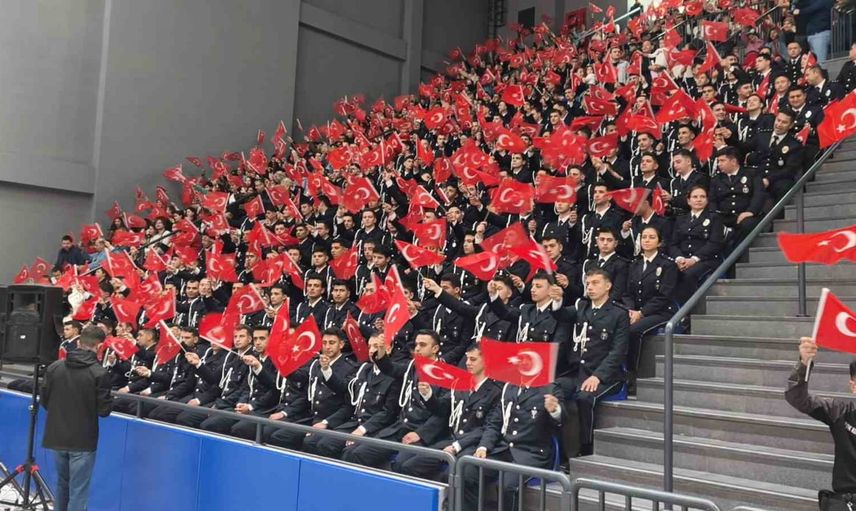 Aydın'da 103. yıl cumhuriyet töreni gençlerin sesine yer verdi