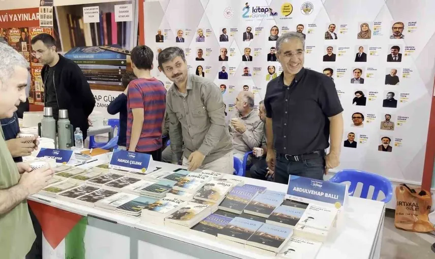 Okuma tutkusu Kahta'da buluştu: 2. kitap günleri kapılarını açtı