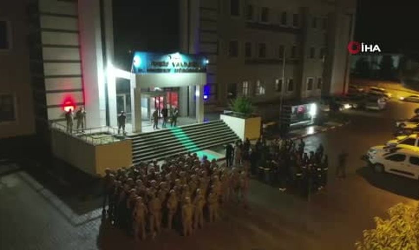 Bitlis'te üç ilçede eş zamanlı operasyon: 9 gözaltı, 8 tutuklama