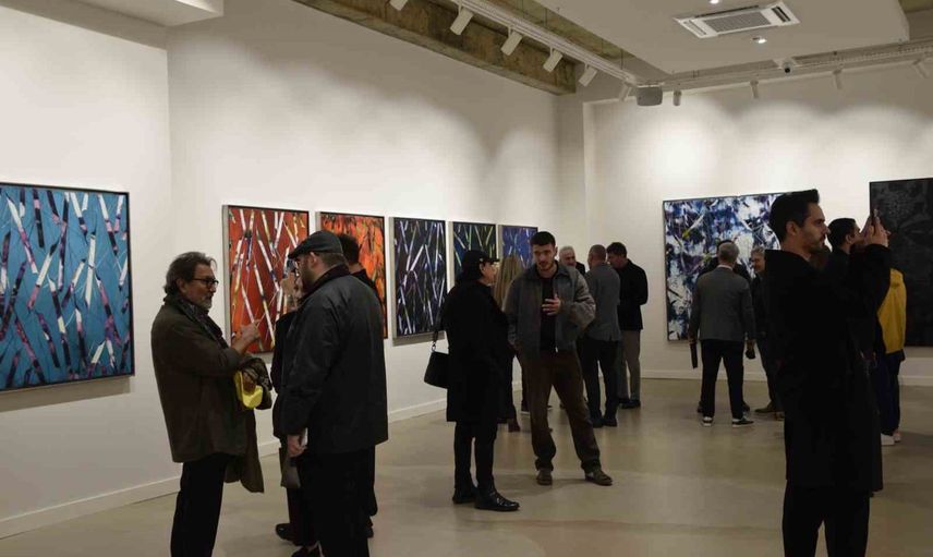Balat'ta yeni bir soluk: CURE Art Gallery çağdaş sanatın kapılarını açtı