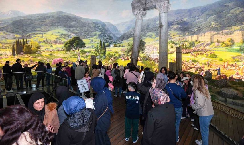 Bursa'nın fetih hikâyesi Panorama 1326 ile milyonlara ulaştı