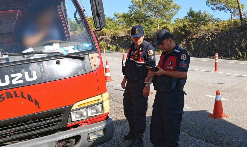Muğla'da yoğun denetim: bin 483 sürücüye işlem, 191 araç trafikten men