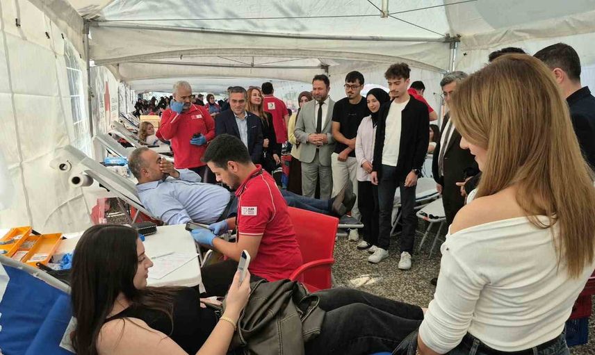 Bartın üniversitesi'nden kan bağışı seferberliği: hedef bin 453 ve bin 460 ünite