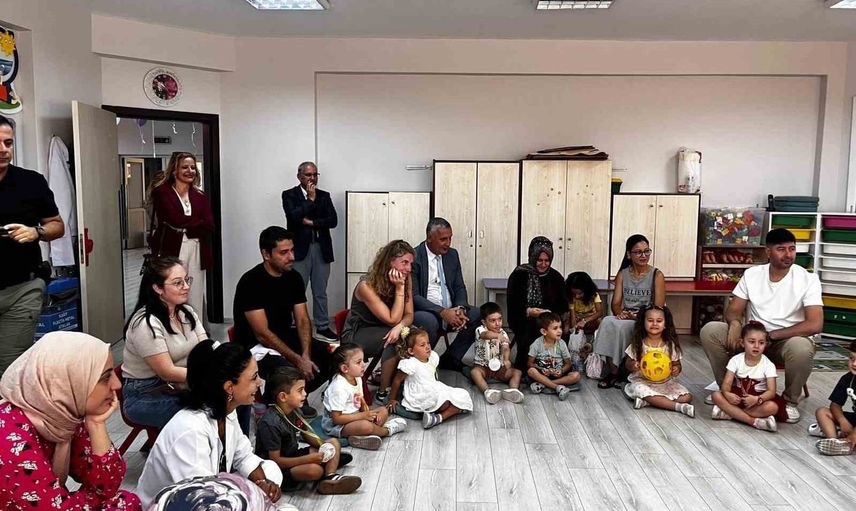 Kaymakam Cumali Atilla minik öğrencilerle uyum haftasında buluştu