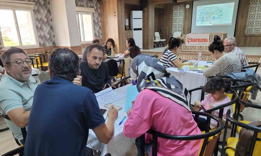 Burhaniye'de öğretmenler Harezmi Eğitim Modeli'ni sınıfa taşımaya hazırlanıyor