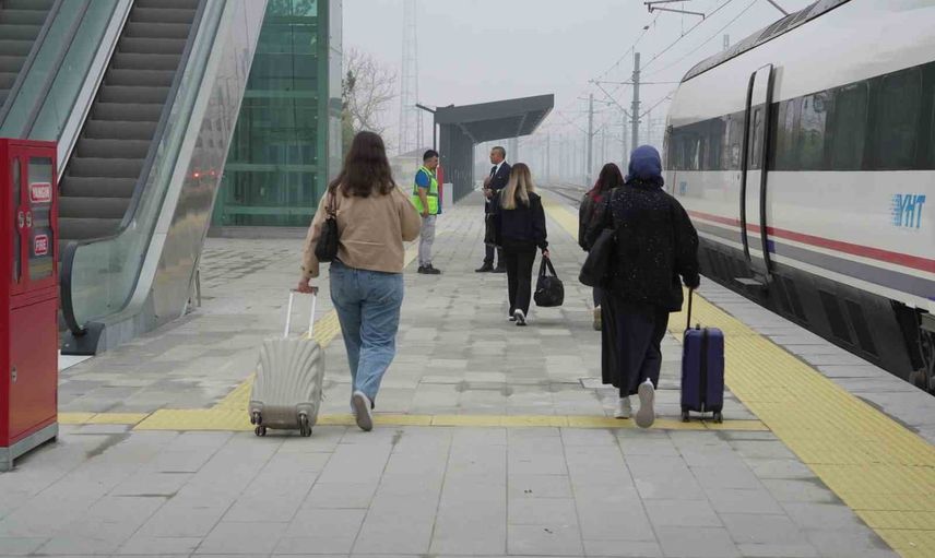 Halkalı-Kapıkule projesinde Çerkezköy–Edirne etabında yolcu taşımacılığına geçildi