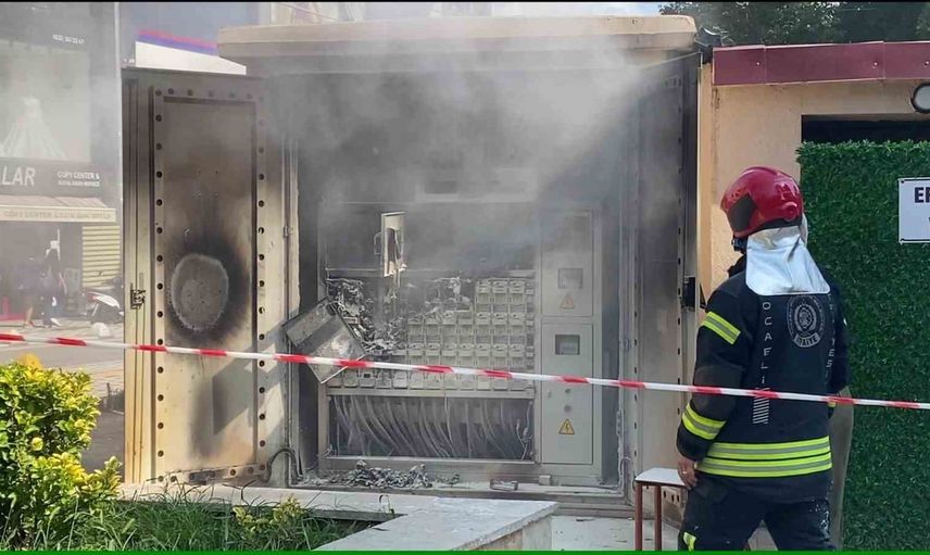 Kent merkezinde dumanlar yükseldi: elektrik panosu yangını kontrol altına alındı