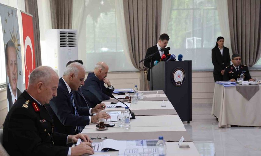 Diyarbakır'da huzur vurgusu: zehir tacirlerine karşı kararlı adımlar