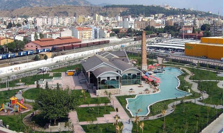 Efeler'de Nevzat Biçer salonu için hukuki bekleyiş sürüyor