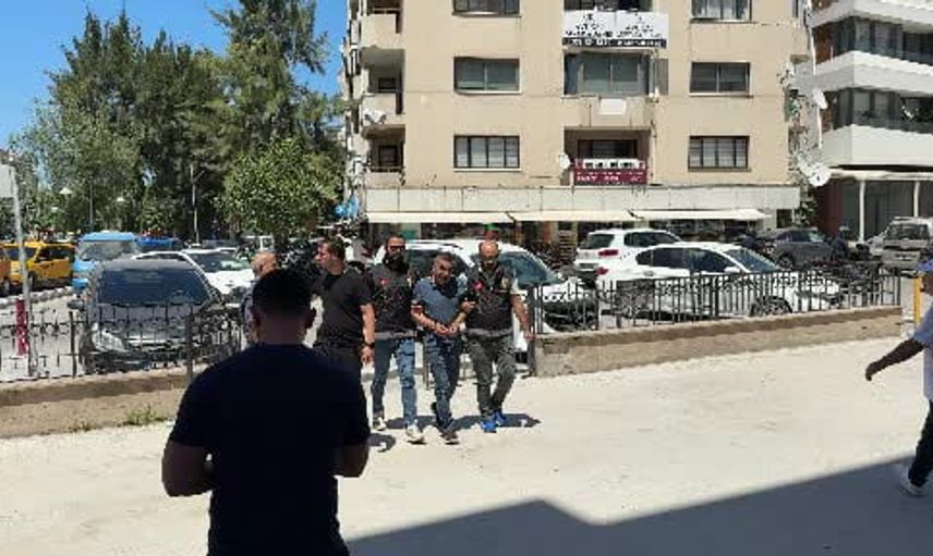 Kuşadası'nda bıçaklı kavgada 32 yaşındaki kişi hayatını kaybetti