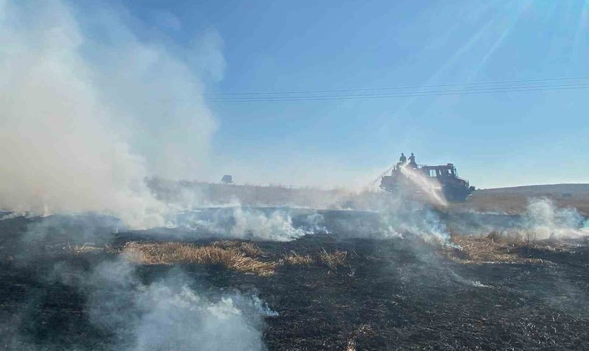 Bolu'da direk kaynaklı ot yangını 8 dekar alanda zarara yol açtı