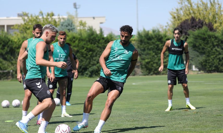 Konyaspor son prova ile Fenerbahçe maçına kilitlendi